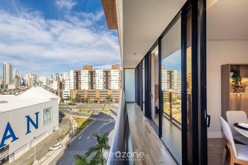 building with swimming pool next to balneario shopping in bc tso