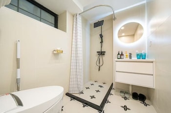 shanghai hillsand zinn city loft