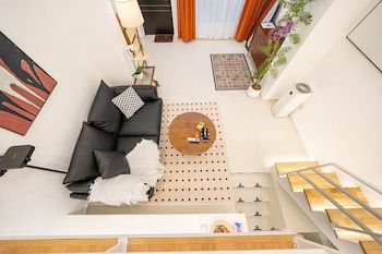 shanghai hillsand zinn city loft