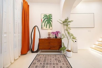 shanghai hillsand zinn city loft