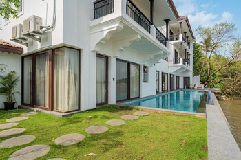 elivaas villa fleuve