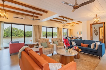 elivaas villa fleuve