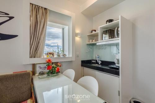 studio with pool in aguas claras sht1701