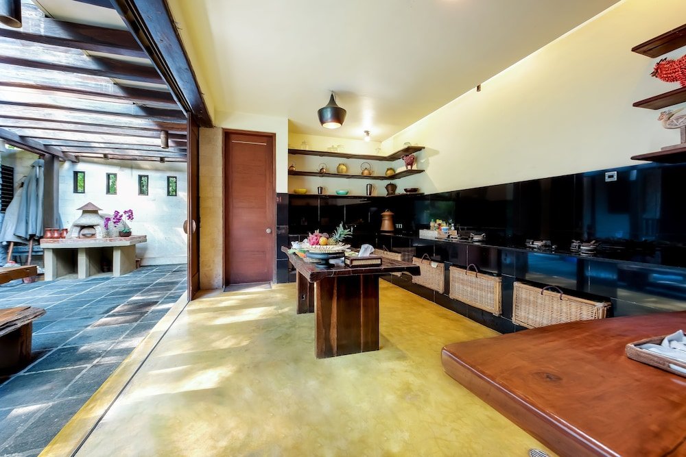 kamaniiya river villa sayan ubud