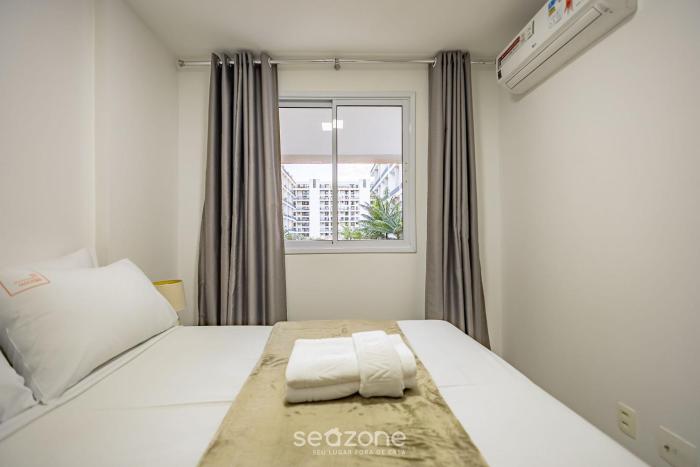 condominio bem localizado com piscina tcr