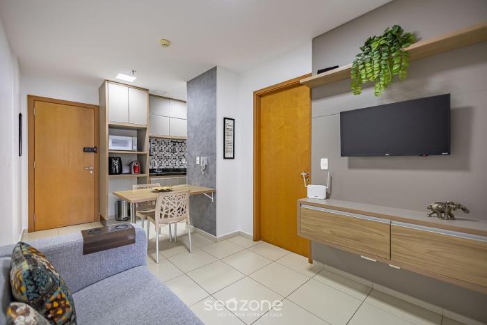 condominio bem localizado com piscina tcr