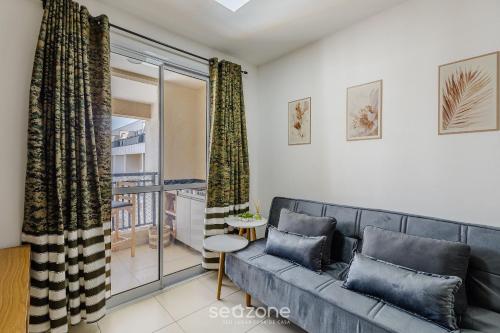 condominio bem localizado com piscina tcr