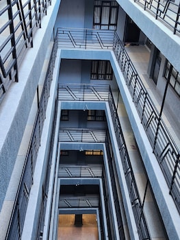 Kingdom Corner Suites,,5 star