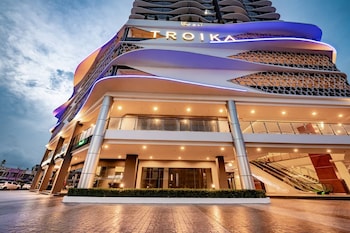 Golden Troika Kota Bharu Homestay - 2 Bedroom,,3 star