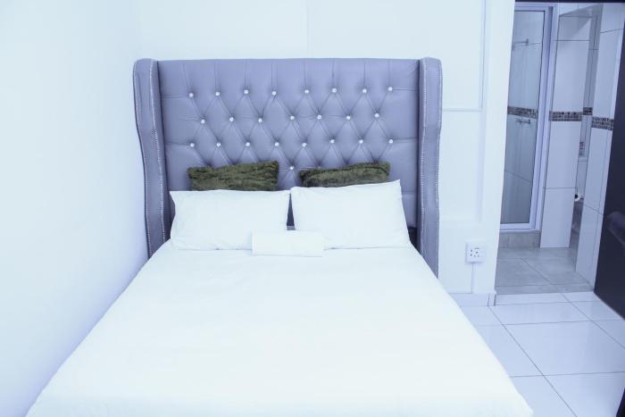 4 callington guest house