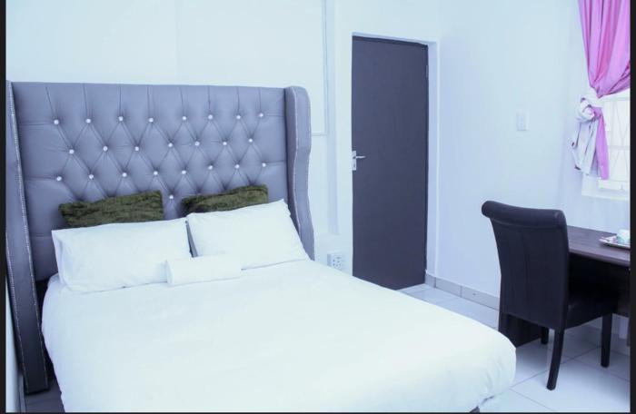 4 callington guest house