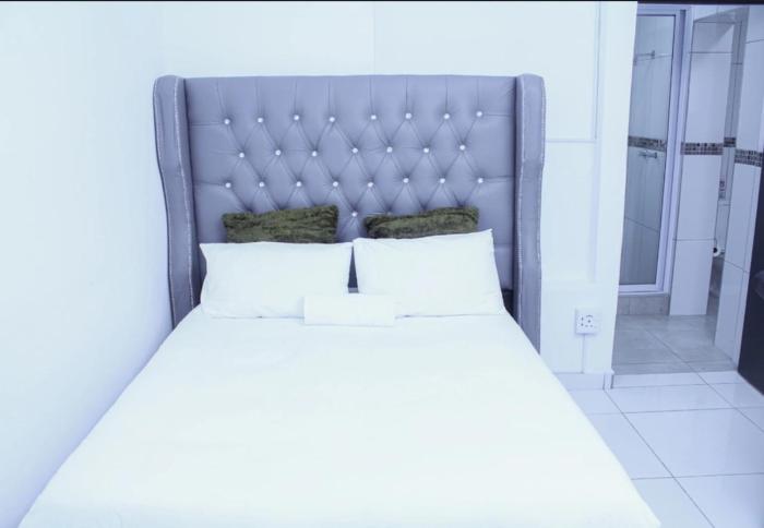 4 callington guest house