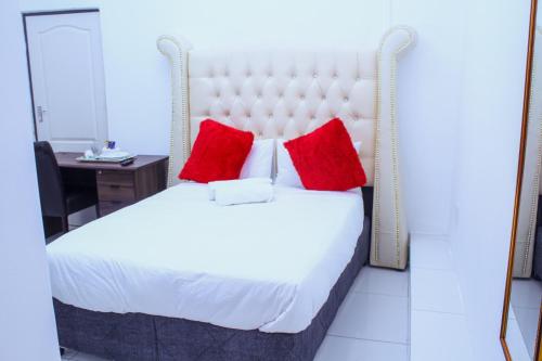 4 callington guest house