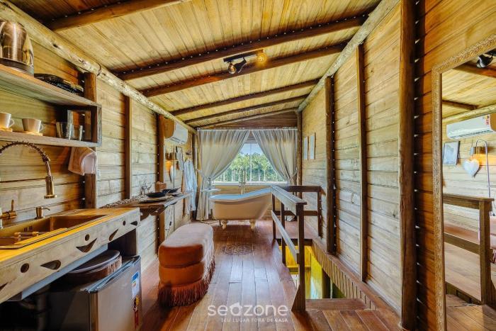 fully equipped studios near armacao beach and beto carrero park trs