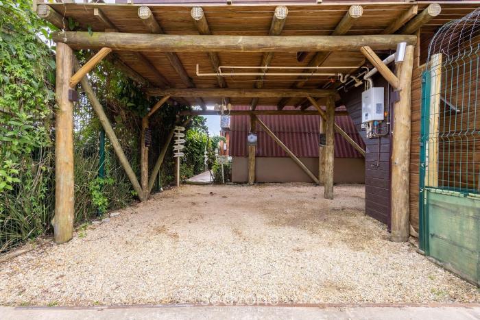 fully equipped studios near armacao beach and beto carrero park trs
