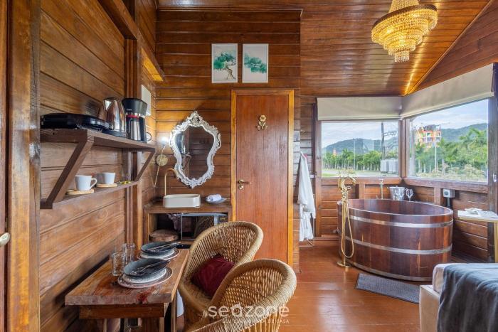fully equipped studios near armacao beach and beto carrero park trs