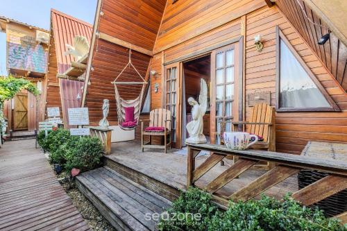 fully equipped studios near armacao beach and beto carrero park trs