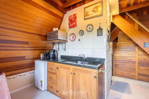 fully equipped studios near armacao beach and beto carrero park trs