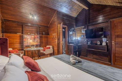 fully equipped studios near armacao beach and beto carrero park trs