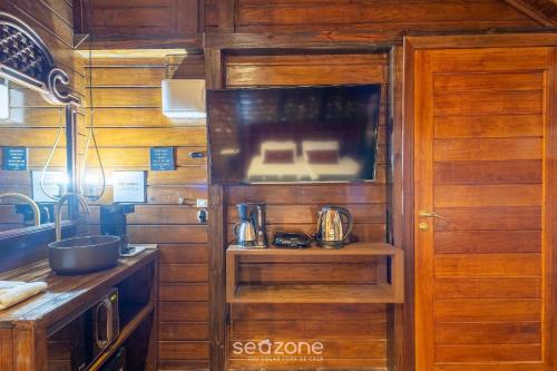 fully equipped studios near armacao beach and beto carrero park trs