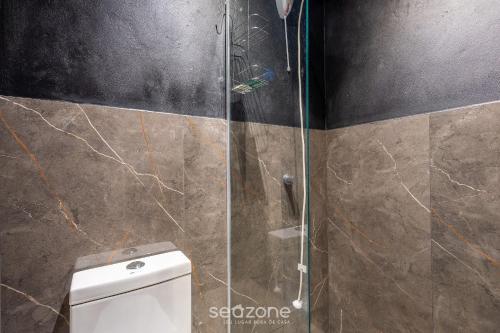 fully equipped studios near armacao beach and beto carrero park trs