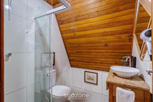 fully equipped studios near armacao beach and beto carrero park trs