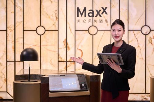 maxx harbour view qingdao