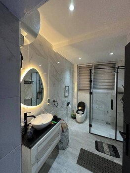 charming chorley apartment retreat