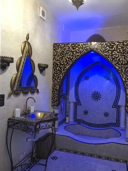 eden suites