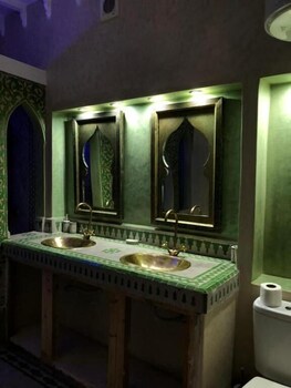 eden suites