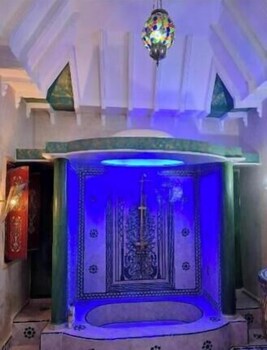 eden suites