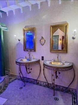 eden suites