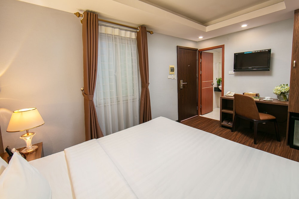 hanoi diamond king hotel