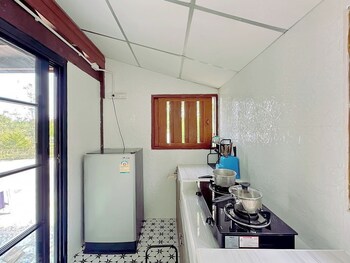 Coco And Canal Homestory,,2 star