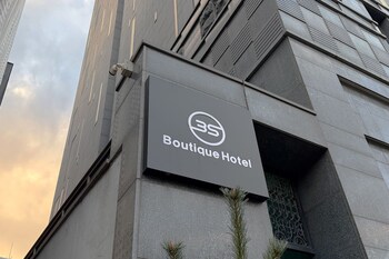 3s hotel dongtan business