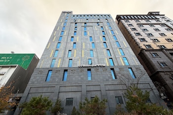 3s hotel dongtan business
