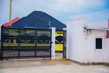 the trekkers rest lodge