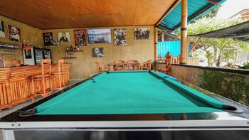 mona bali guest house