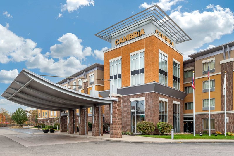 cambria hotel akron  canton airport