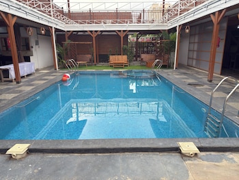 Lepino Resorts,,3 star