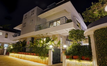 alaya stays adarsh villa elegant 3 bhk villa with pvt pool and balcony