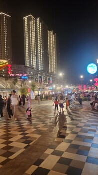 2br pakuwon city mall surabaya indonesia