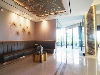 2Br Pakuwon City Mall Surabaya Indonesia,,5 star