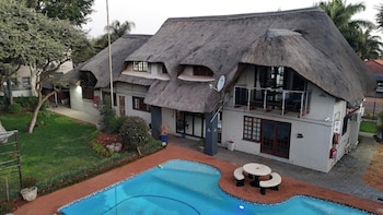 Golden Casa,,3 star