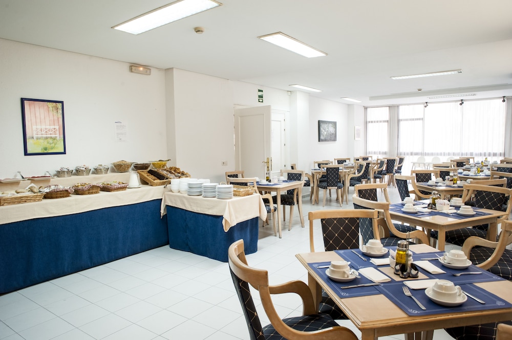 hotel el faro marbella