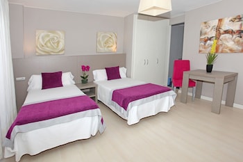 hotel el faro marbella