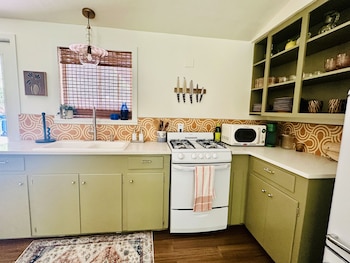 palma plaza unit c