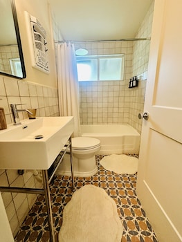 palma plaza unit c
