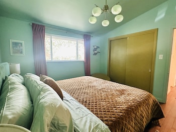 palma plaza unit c