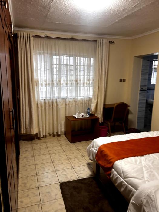 axis guest house